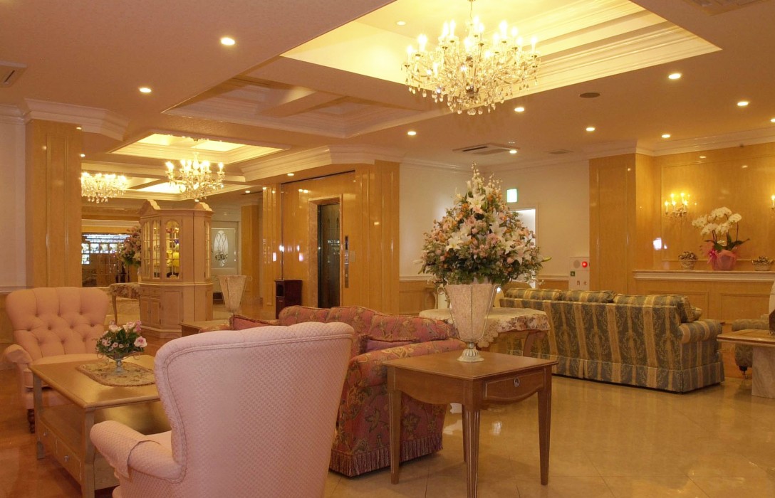 lobby-hotel-fine-garden-matsuyama